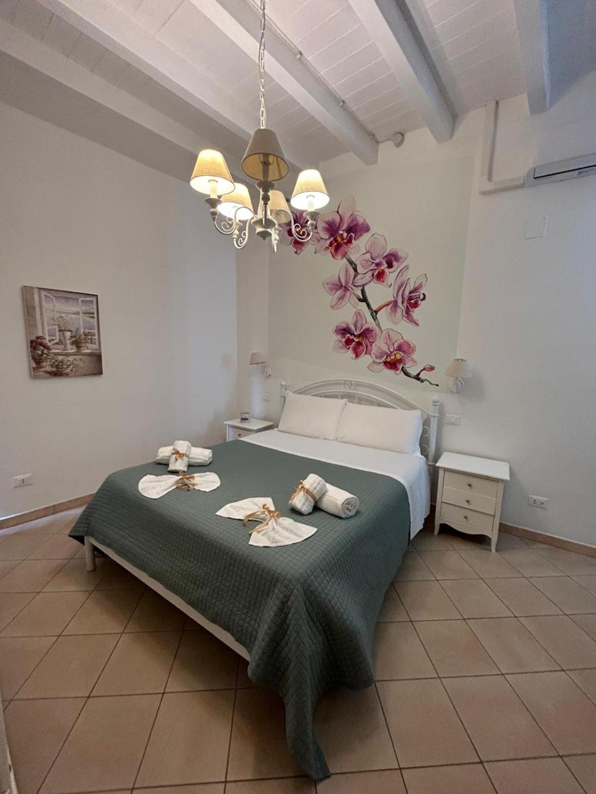 My Monopoli- Casa Dei Fiori "Orchidea" Centro Storico 호텔 외부 사진